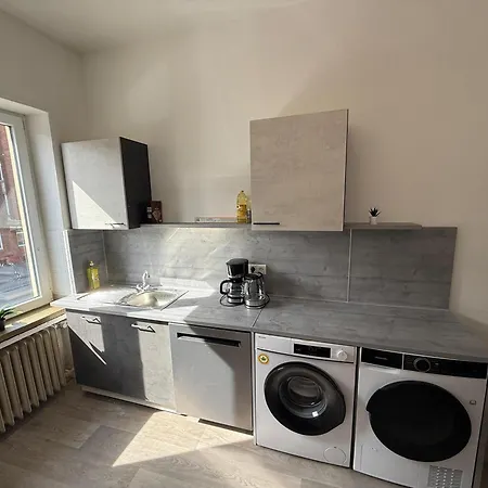 Zentrale In Mit Parkplaetzen Daire *