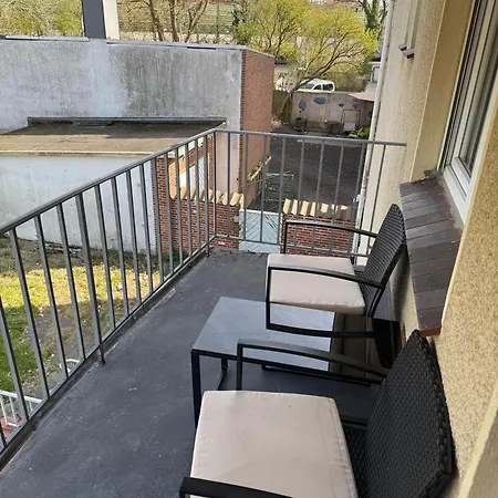 شقة Zentrale In Mit Parkplaetzen نومنستر
